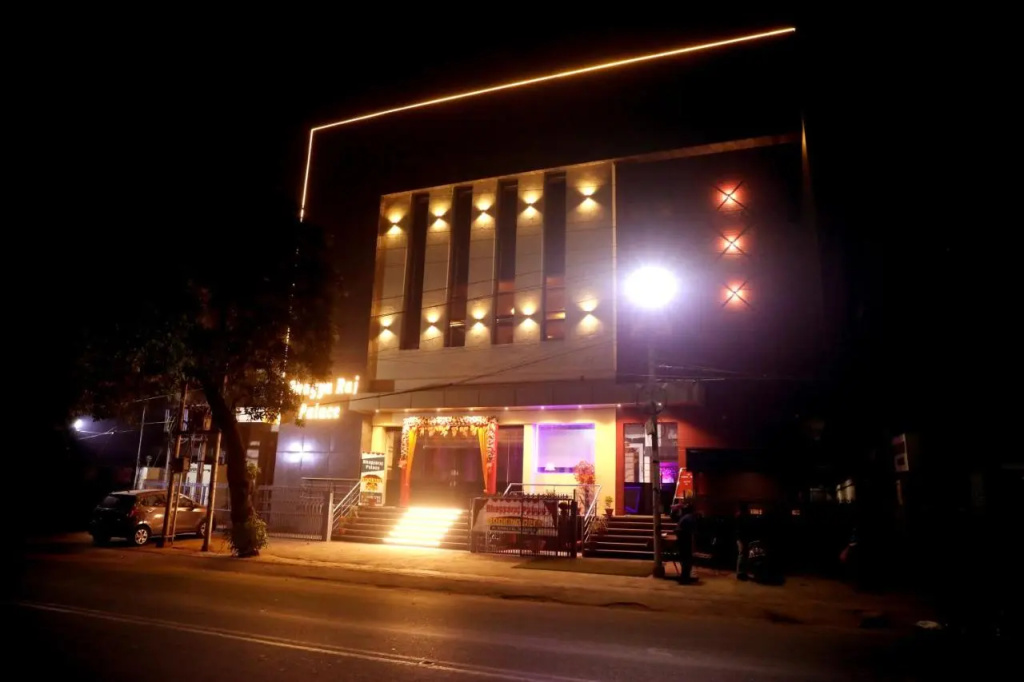 Hotel Bhagyaraj Palace - Best Hotel In Kanpur