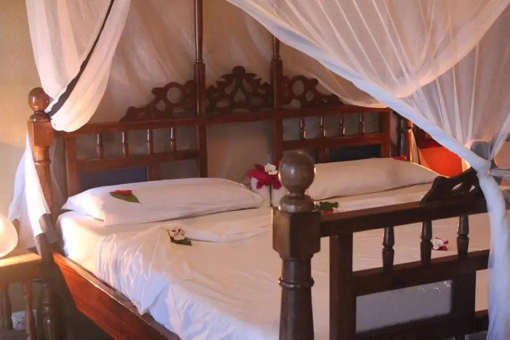 Standard Triple room with sea view