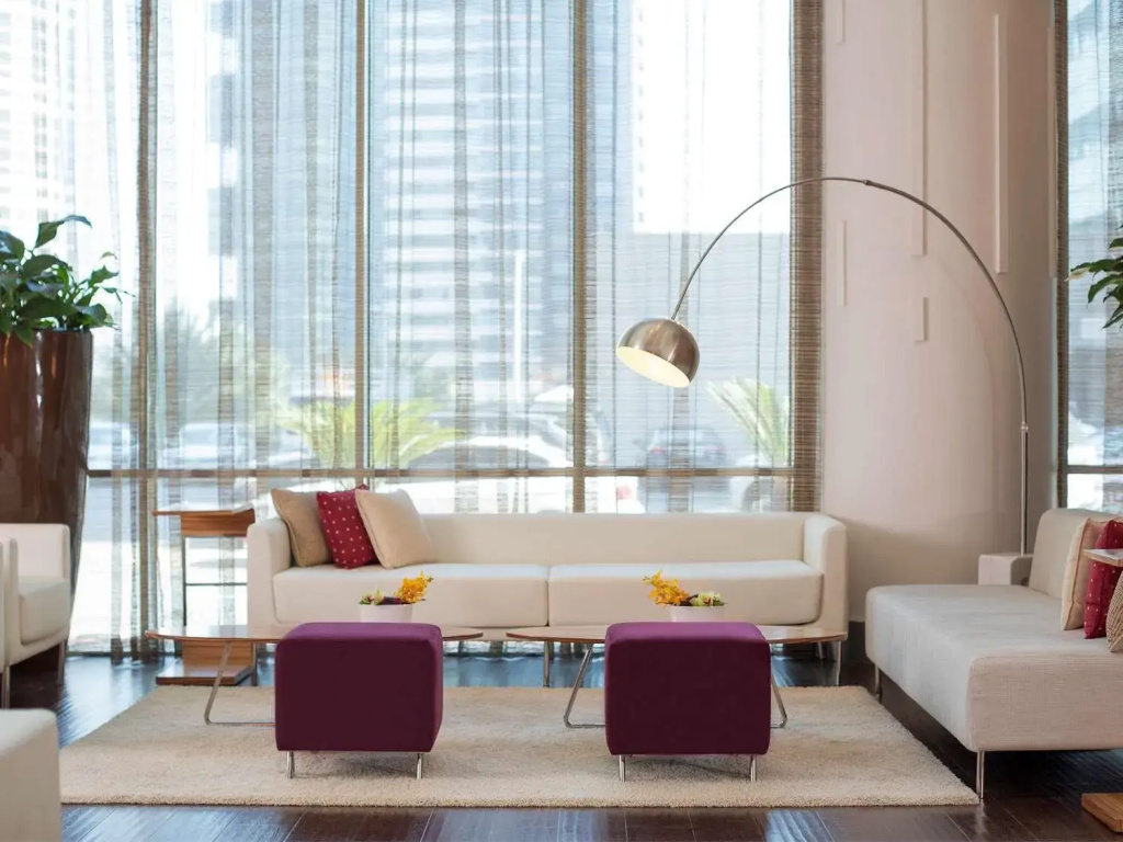 Pullman Dubai Jumeirah Lakes Towers - Hotel & Residence — фото