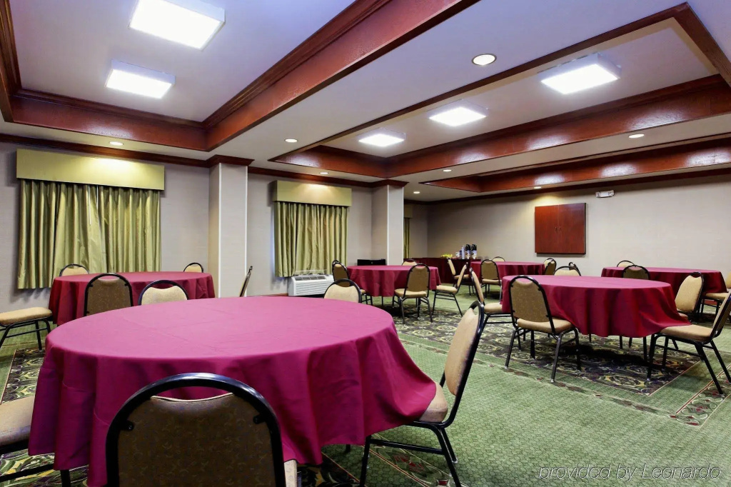 Holiday Inn Express & Suites Burleson/Ft. Worth by IHG - Général