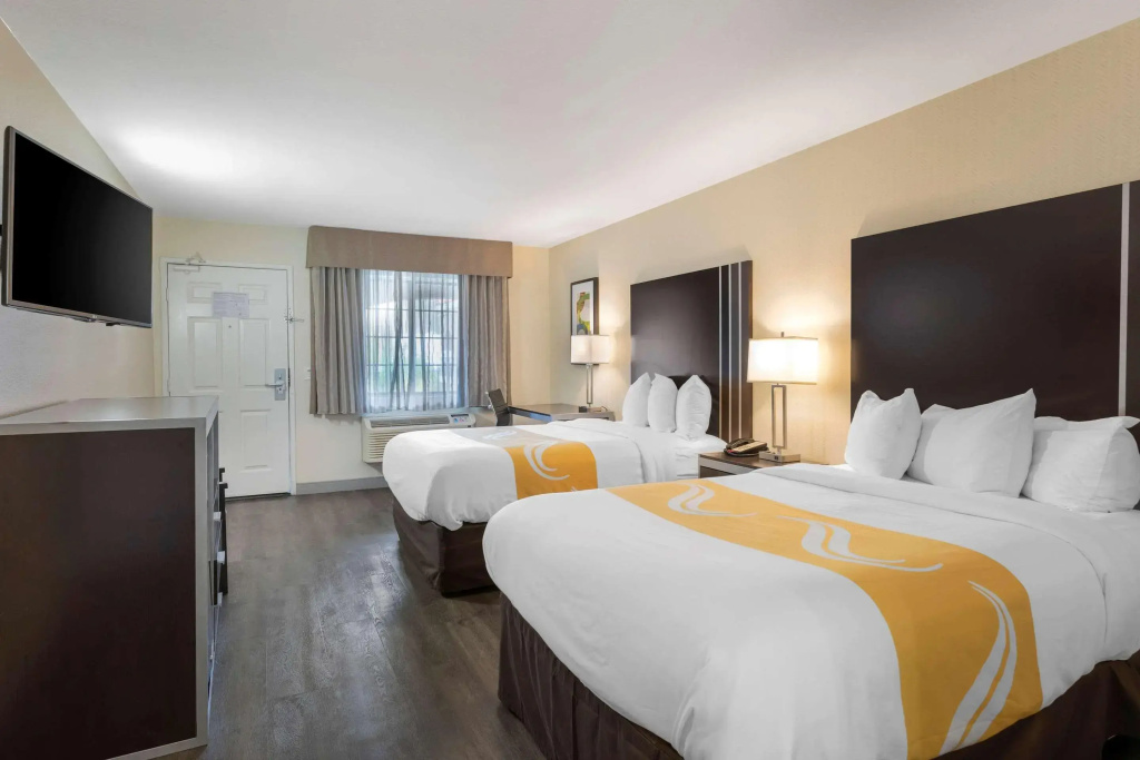 Hotel photo 32