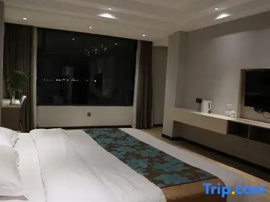 Standard Double Family room (full double bed)