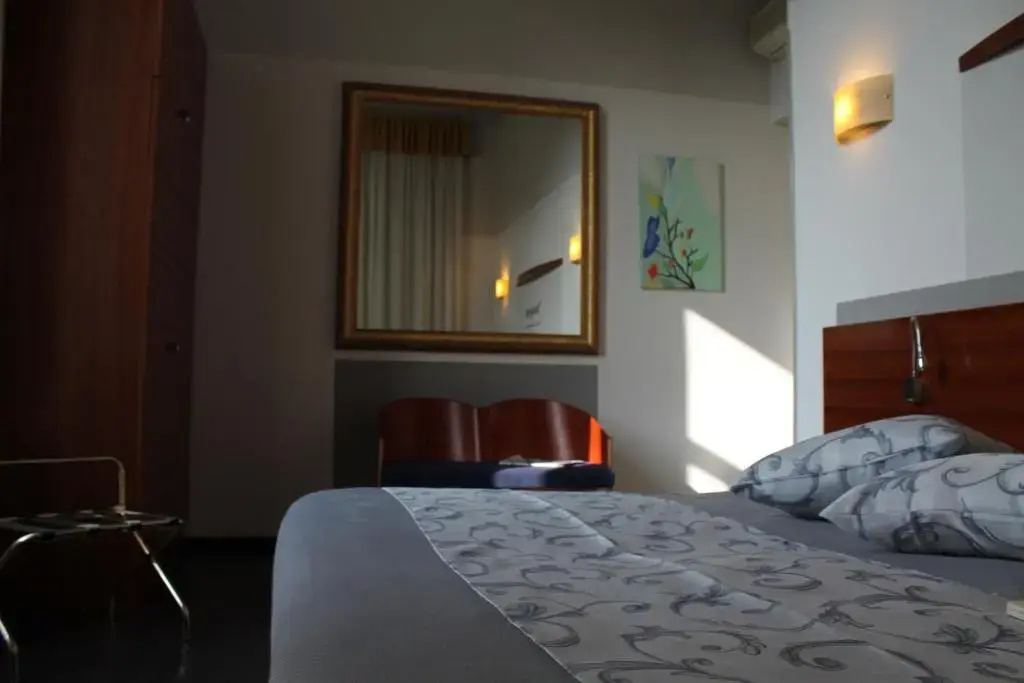 Superior Double room (full double bed)