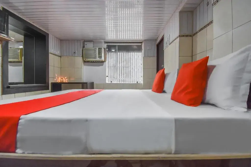 Hotel Mayur by Oyo Rooms