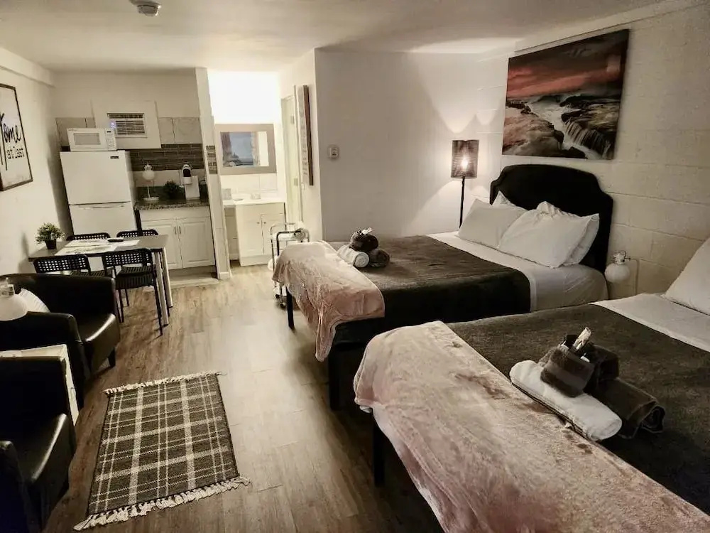 Classic Quadruple room