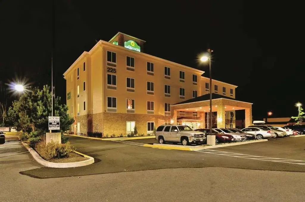 La Quinta Inn & Suites by Wyndham Auburn - Chambres