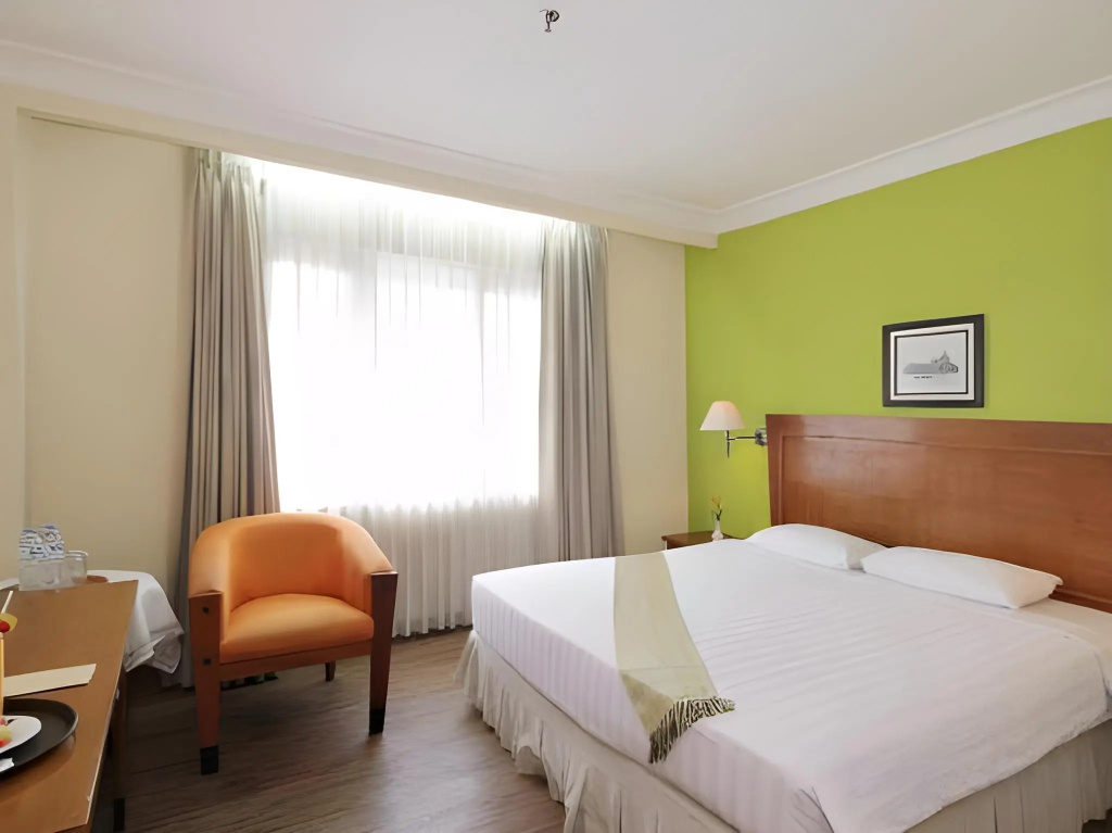 Nalendra Hotel — 5