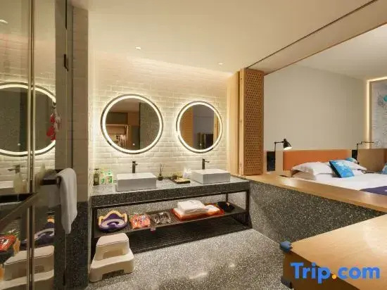Standard Family room
