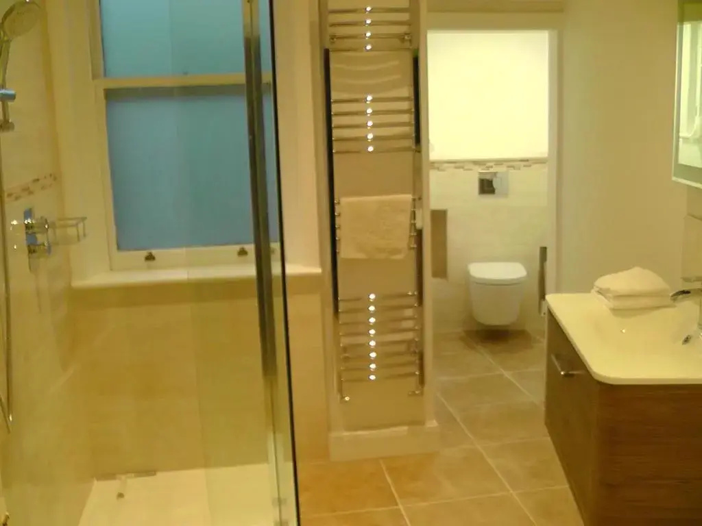 Bath Holiday Suites - Chambres