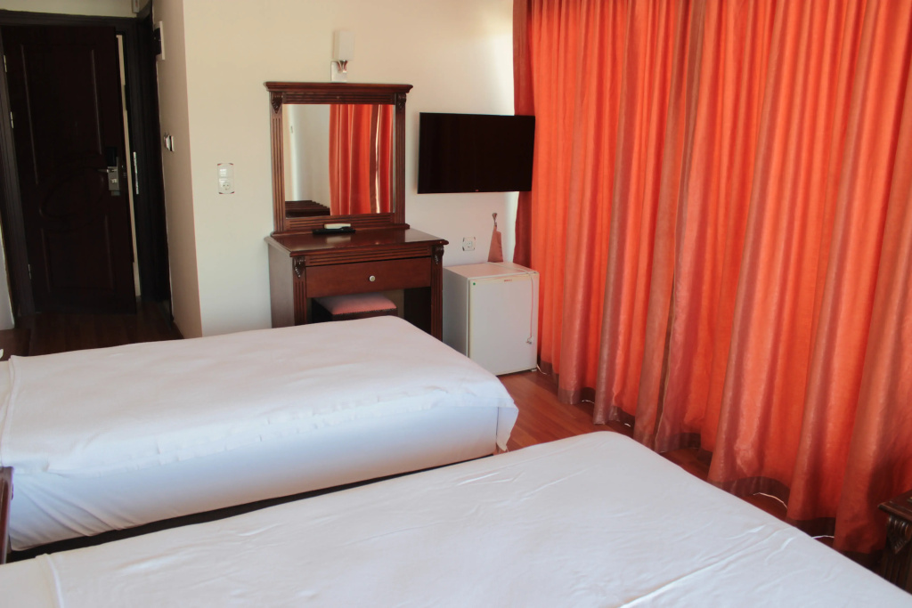 Cihan Turk Hotel — фото