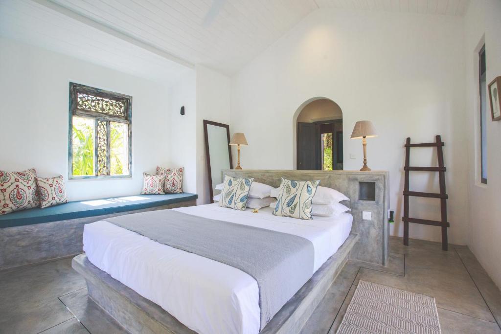 Karmel Villa Thalduwa Island - Five Bedroom Luxury Villa With Private Pool