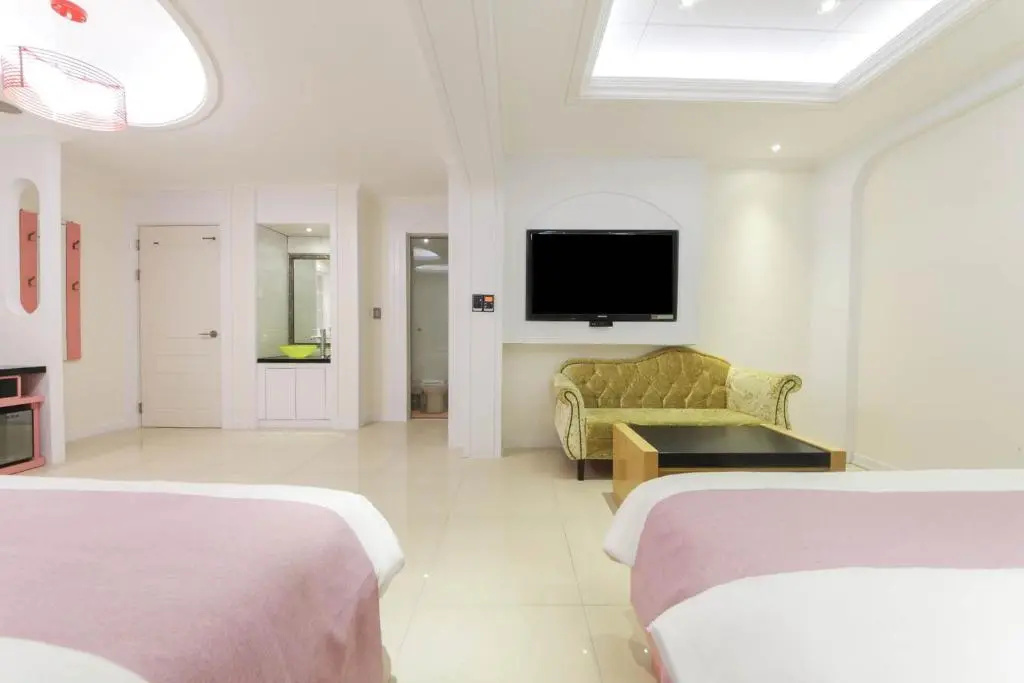 Superior Quadruple room