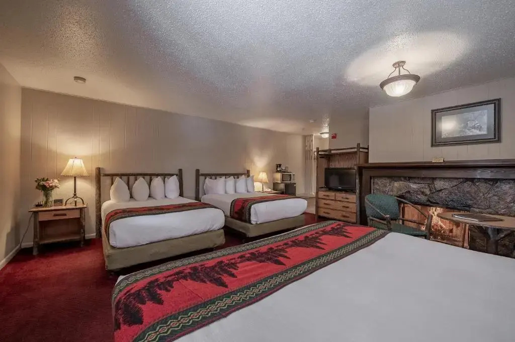 Classic Triple room