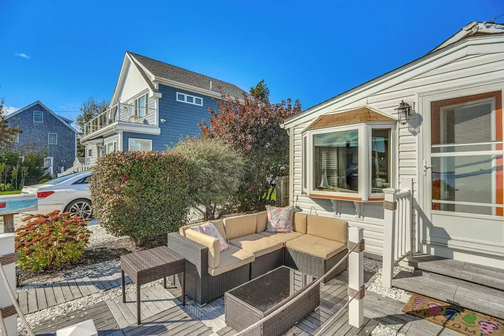 Walk to Beach: Water-view Abode in Portsmouth!