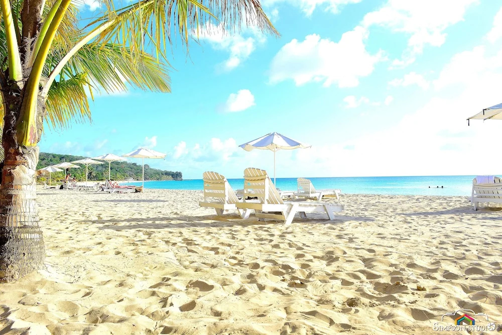 Arenas Beach Hotel - Général