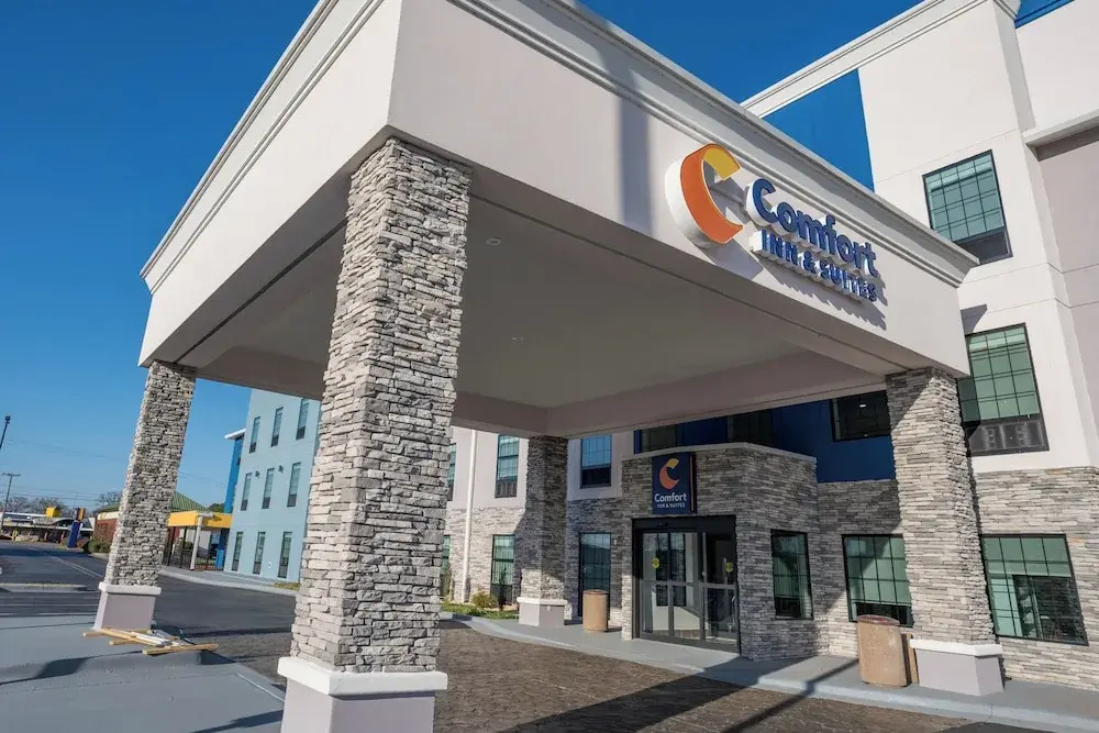 Comfort Inn & Suites