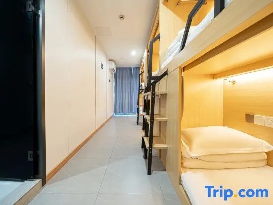 Bed in Dorm (female dorm)