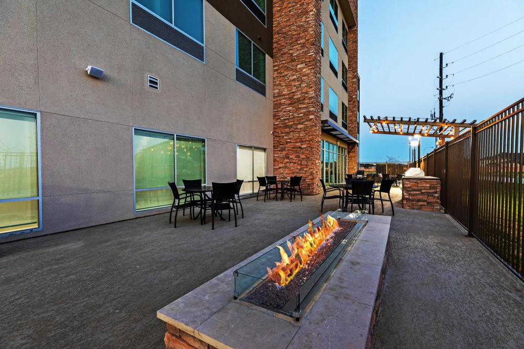 Holiday Inn Express & Suites Houston SW - Rosenberg by IHG