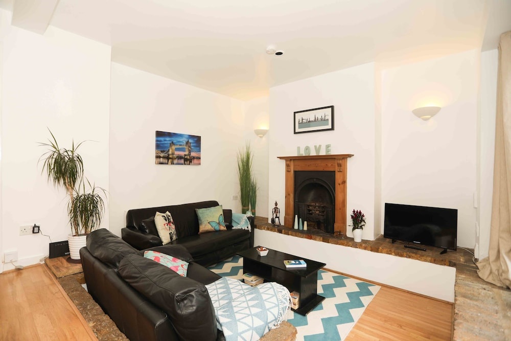 Wonderful Flat in Chiswick
