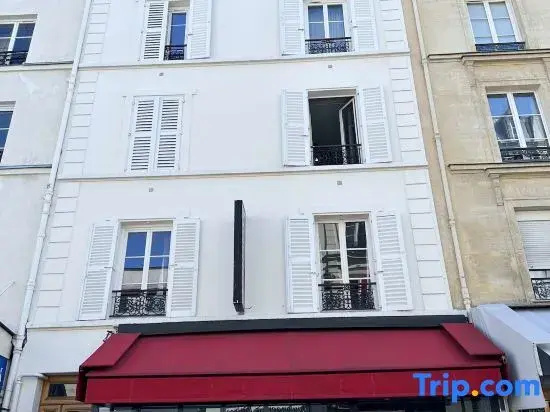 Premium family apartments for 5 near Champs-Élysées