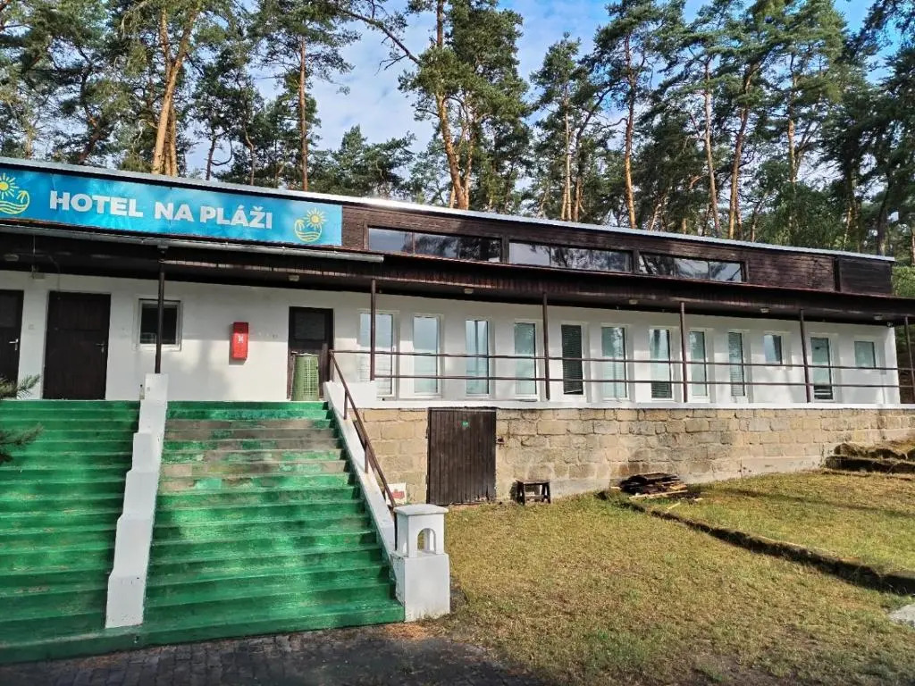 Hotel Na Plazi