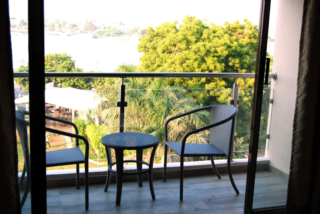 Hotel Apaar with Sea Face Garden Restaurant - Général