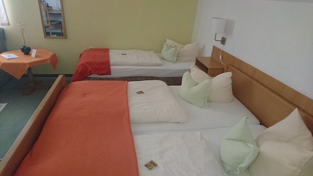 Hotel am Muehlberg - Vorschau 3