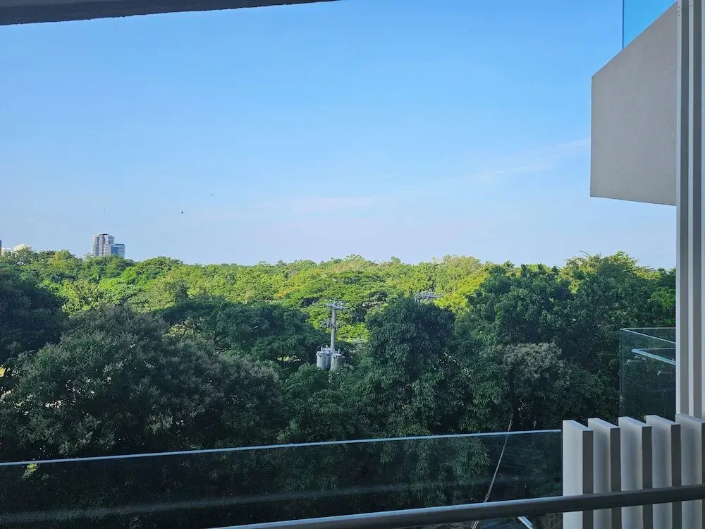 Tambuli Tower C Unit 5D