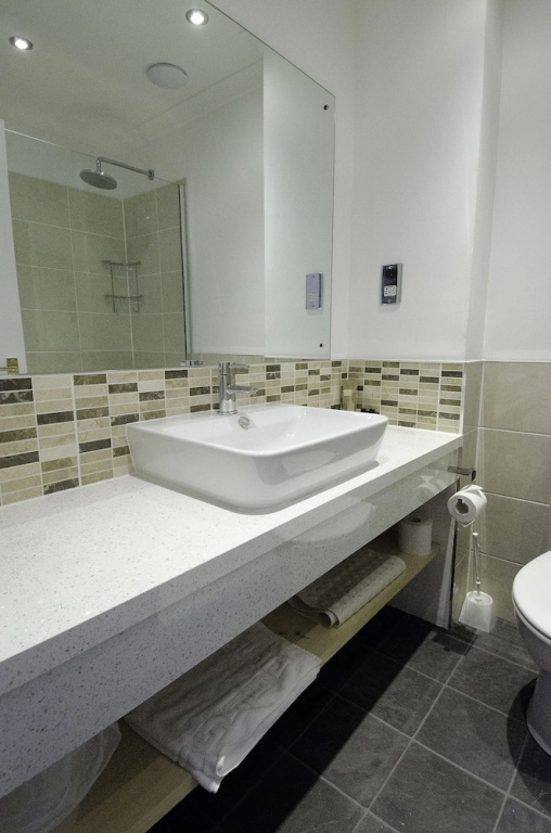 Superior Double room (full double bed)