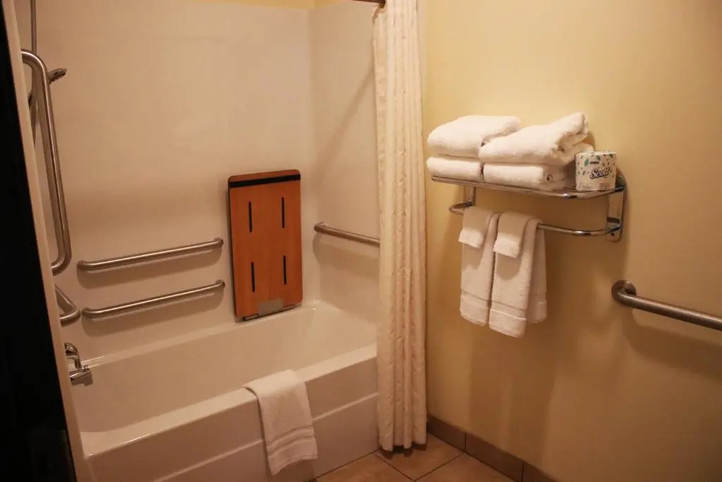 Edgewood Hotel & Suites - Chambres