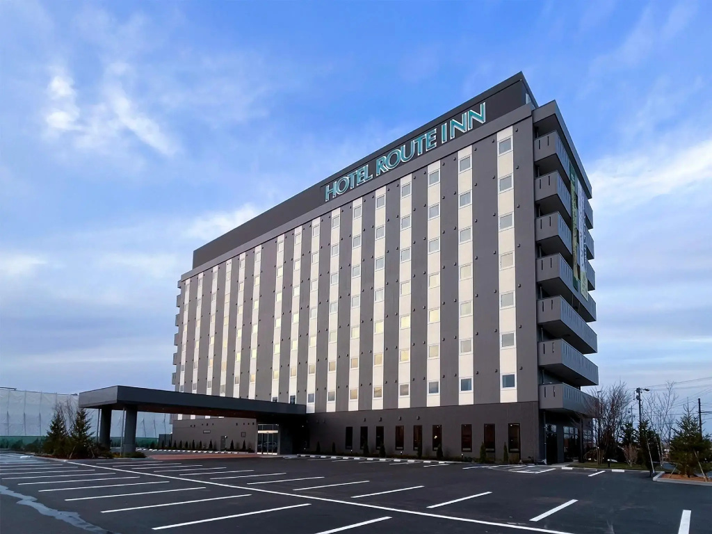 Hotel Route-Inn Suzaka