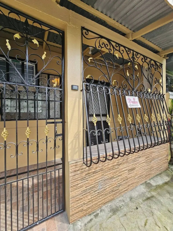 Cozy Biñan Getaway - Entire House for Rent
