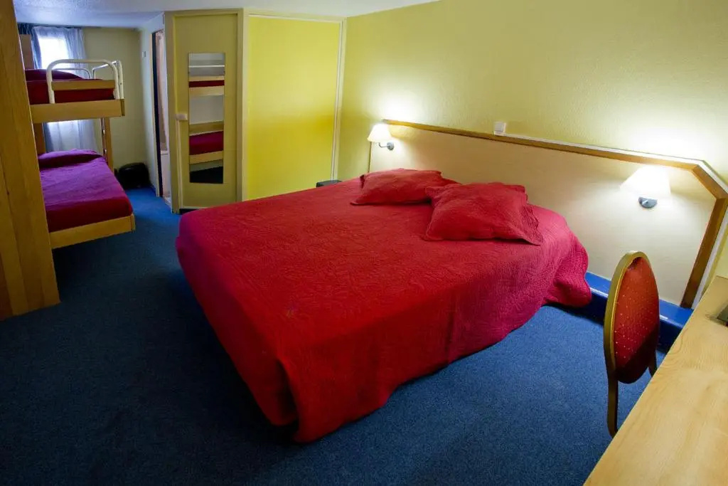 Hipotel Paris Marne La Vallee - Chambres