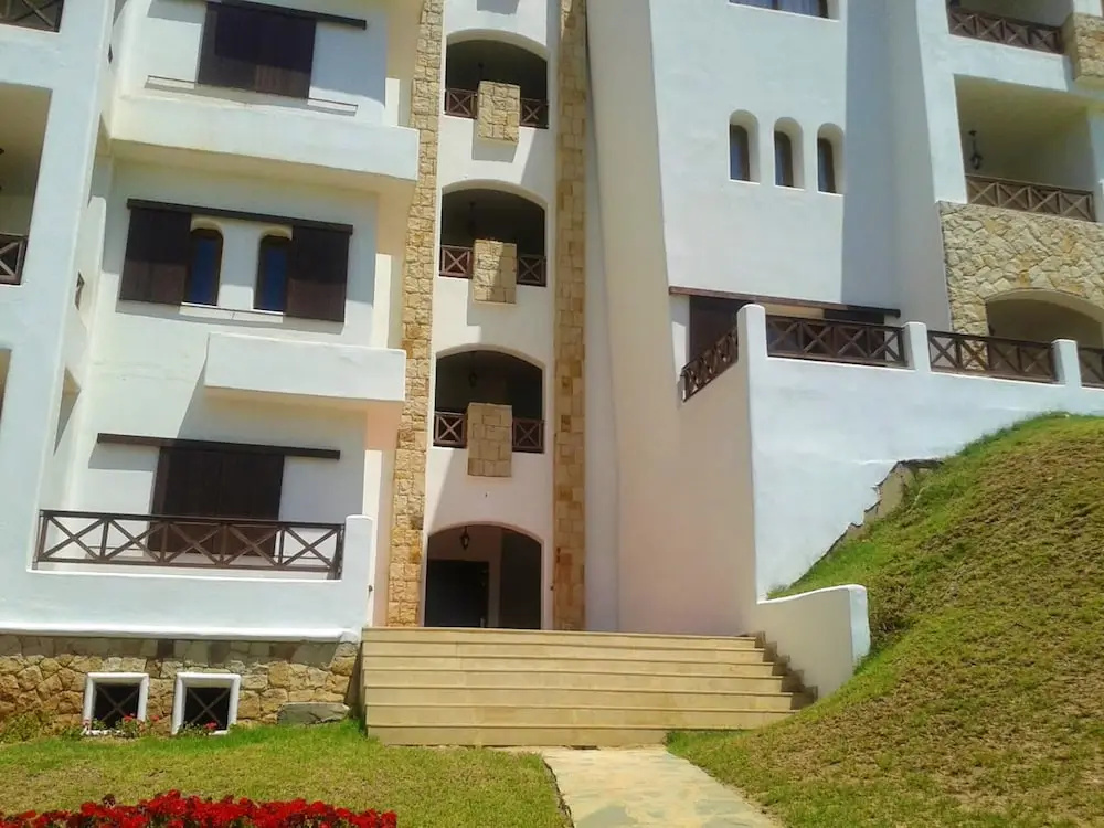 Apartment With 2 Bedrooms in Cabo Negro, With Shared Pool and Enclosed Garden Near the Beach