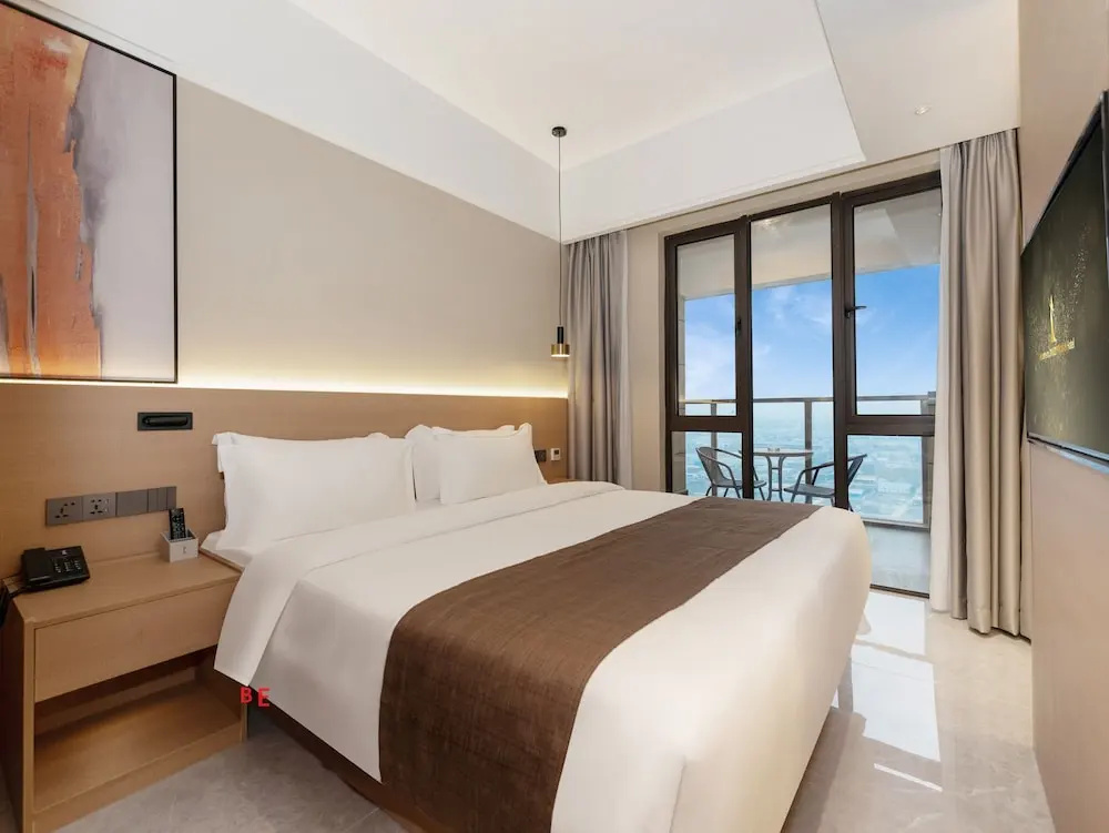 1 Bedroom Suite