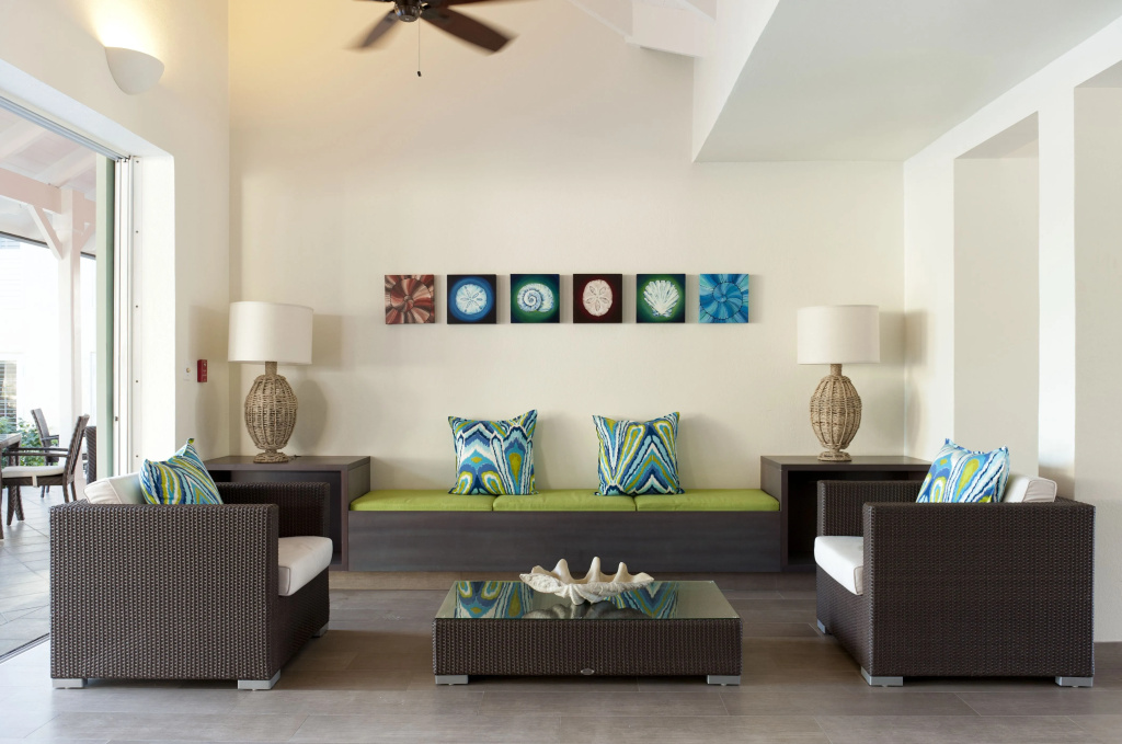 Lobby & Reception