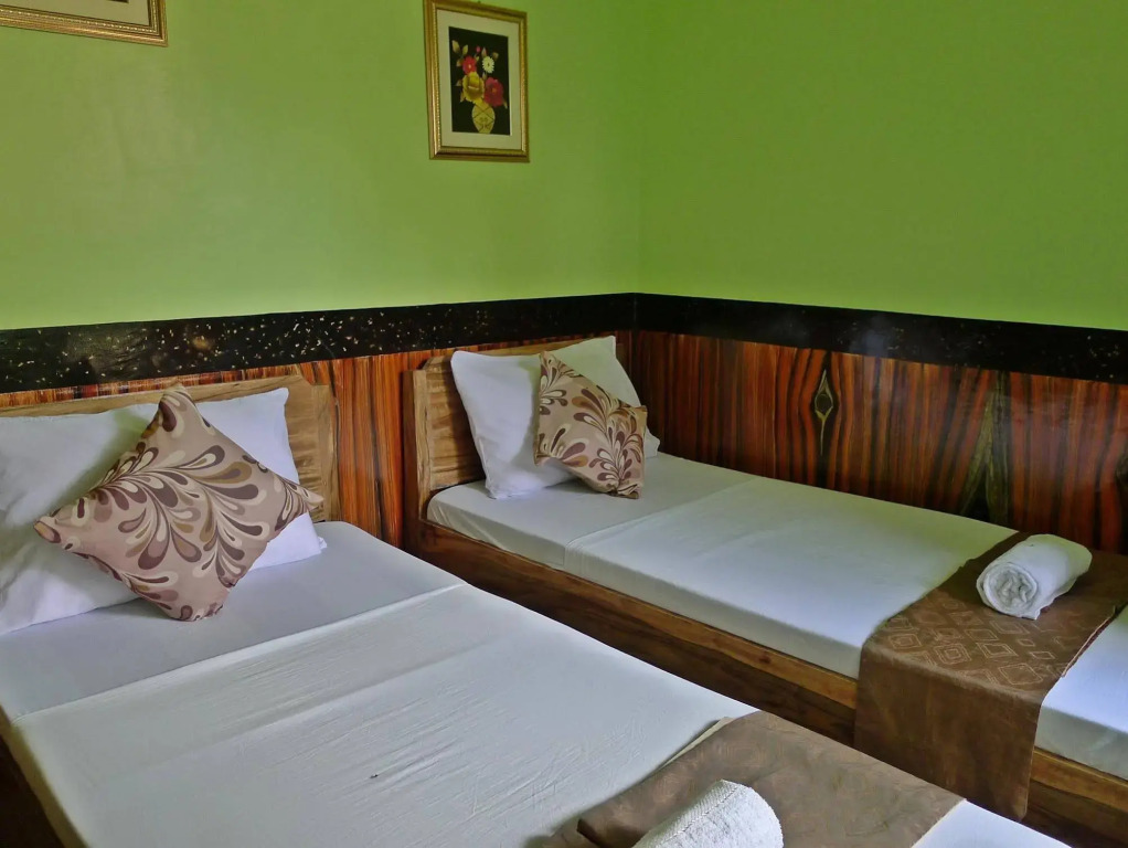 Balay Paragua by null