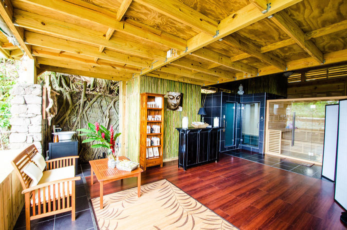 Queen's Garden Resort & Spa