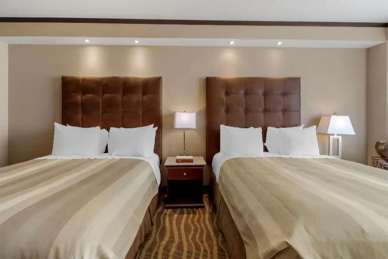 Best Western Premier Denham Inn & Suites - Chambres