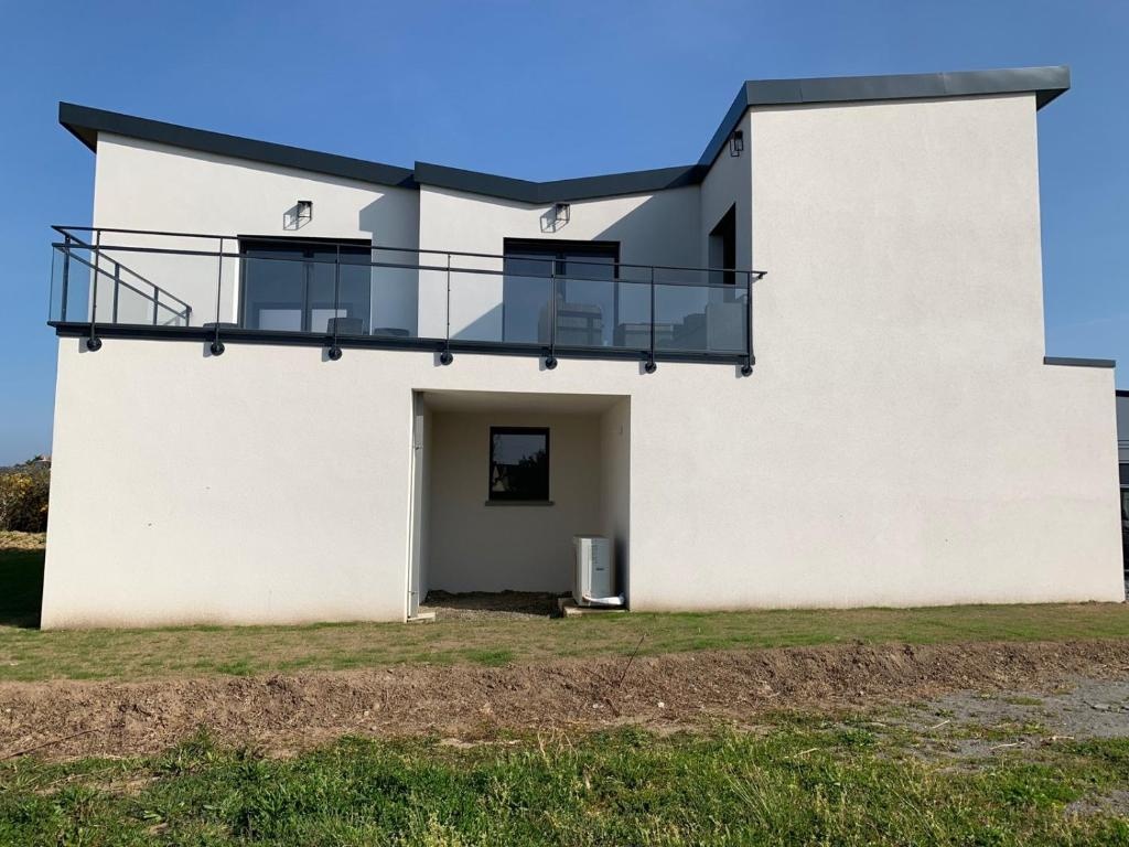 Maison neuve Vue Mer 4 étoiles avec SAUNA à 150m de la plage à PLEUMEUR-BODOU - Ref 242