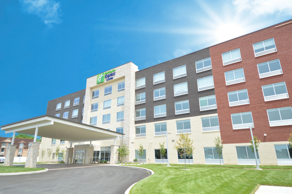 Holiday Inn Express & Suites Toledo West by IHG