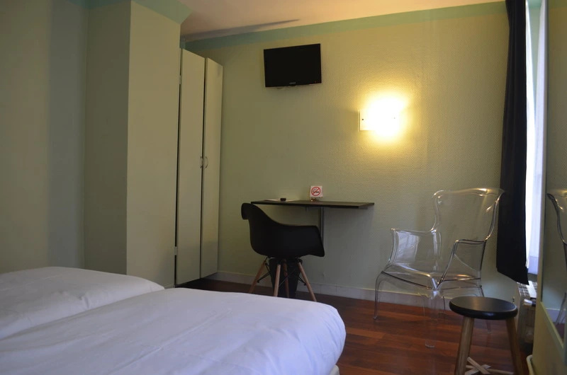 Standard Double room (twin beds)