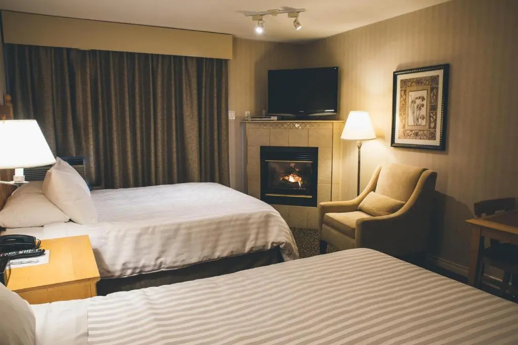 Pinnacle Hotel Whistler Village - Chambres
