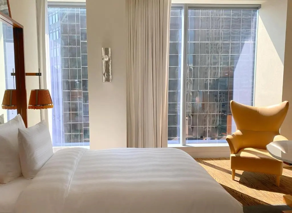 Deluxe Double room (full double bed)