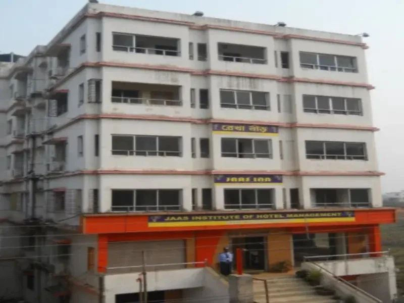 Jaas Inn — 4