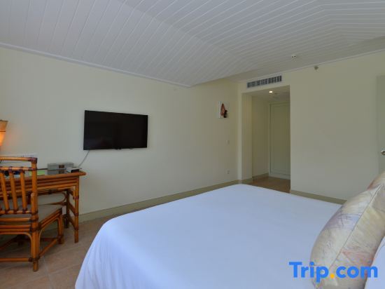 Golden Palm Resort