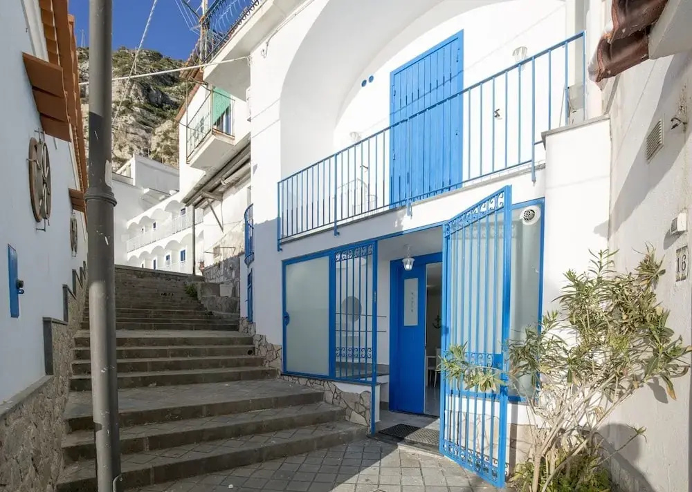 Blue Angels Relais