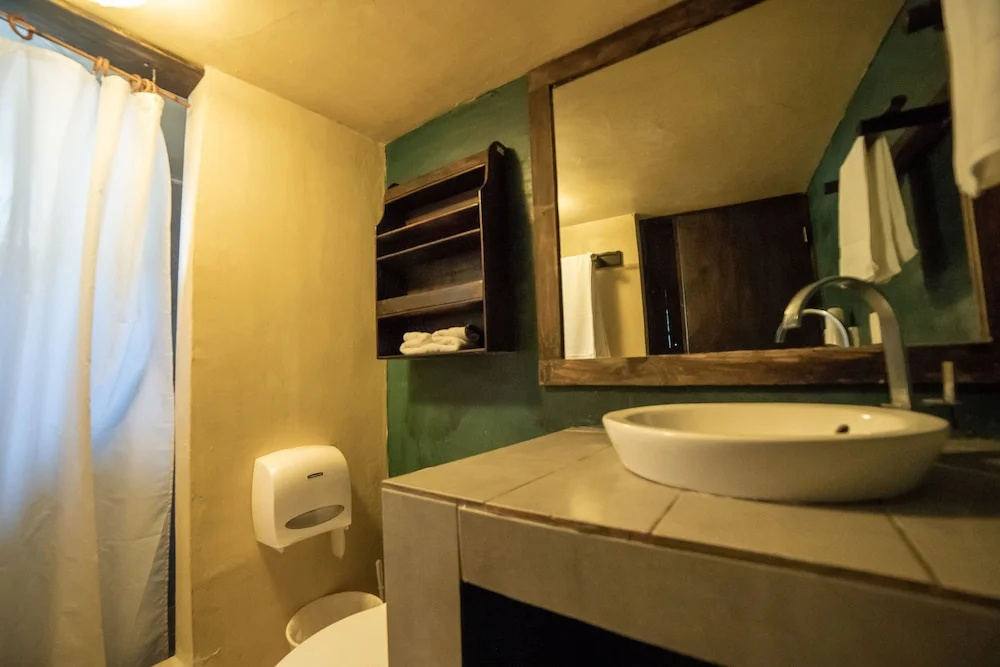 1 Bedroom Standard Quadruple room beachfront