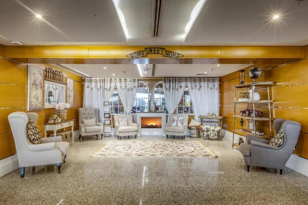 Golden Sands 5 Hotel Apartment — фото