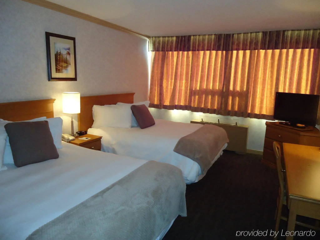 Sands Inn & Suites - фото 17
